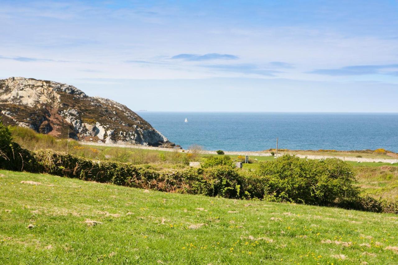 Swn Y Nant Villa Holyhead Exterior photo